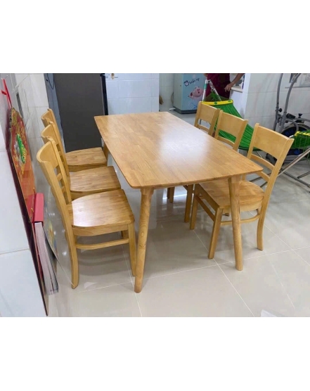 Bàn Ăn 6 Ghế Bằng Gỗ – Lựa Chọn Sang Trọng Cho Gia Đình Đông Thành Viên