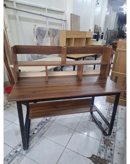 Bàn Làm Việc Hiện Đại – Giải Pháp Tối Ưu Cho Không Gian Học Tập Và Làm Việc