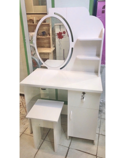Bàn Phấn Nhựa Cao Cấp – Thiết Kế Đẹp, Bền Bỉ Theo Thời Gian