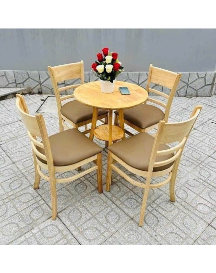 Bàn Ăn 4 Ghế Gỗ – Giải Pháp Hoàn Hảo Cho Không Gian Bếp Hiện Đại